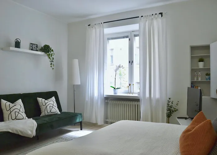 Ullis Studio With Top Location
